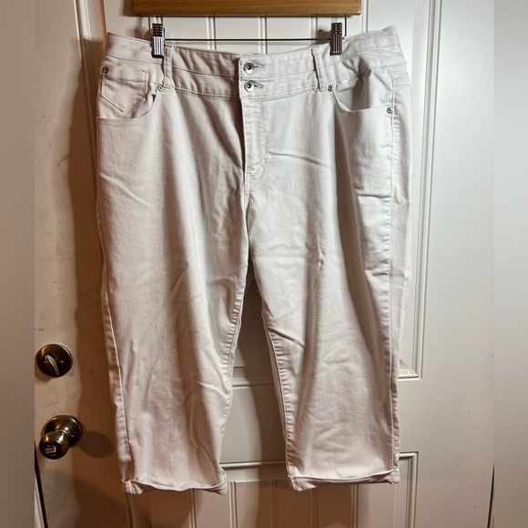 Cato Denim - White capri jeans from Cato size 18W